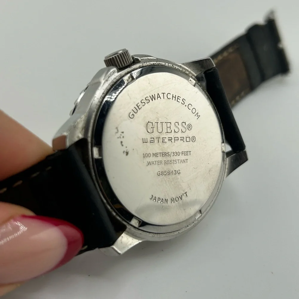Guess Black and Silver Chronograph Watch Black dial #532